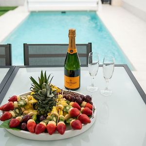 Villa Deluxe